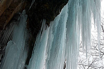 Click Here For A Larger Image Of Blue Curtain